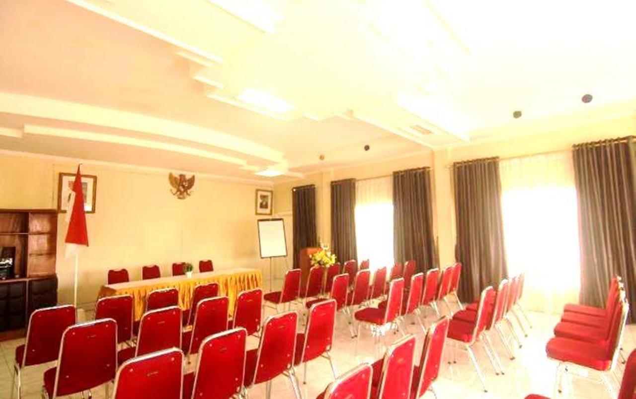 Asia Jaya By Lakers Hotel Sarangan Exterior foto